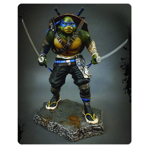 Teenage Mutant Ninja Turtles: Out Of The Shadows Leonardo 1:5 Scale Statue